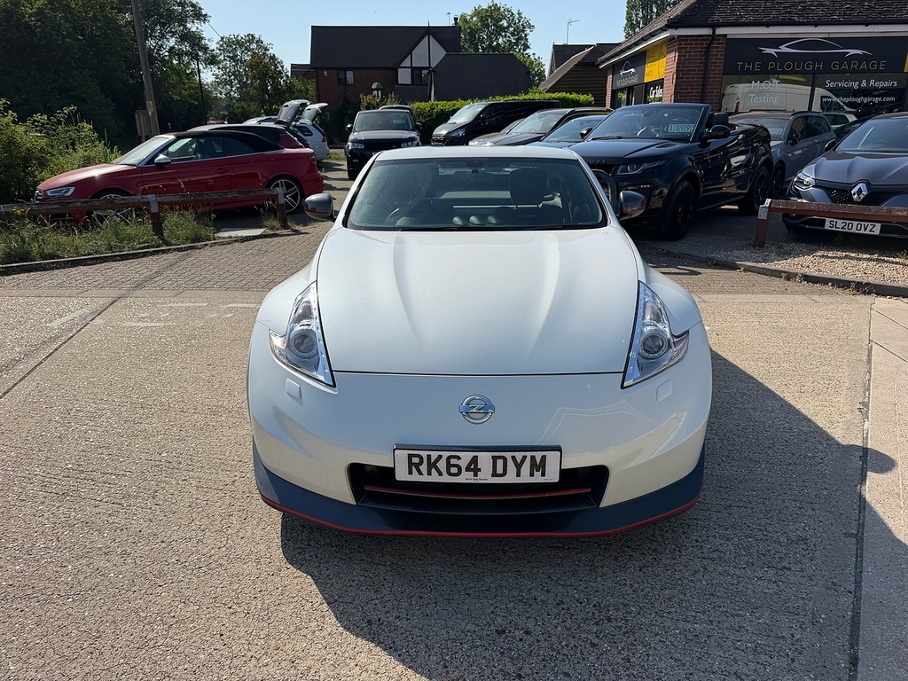 Nissan 370Z 3.7 V6 Nismo Coupe Euro 5 344 P White #3