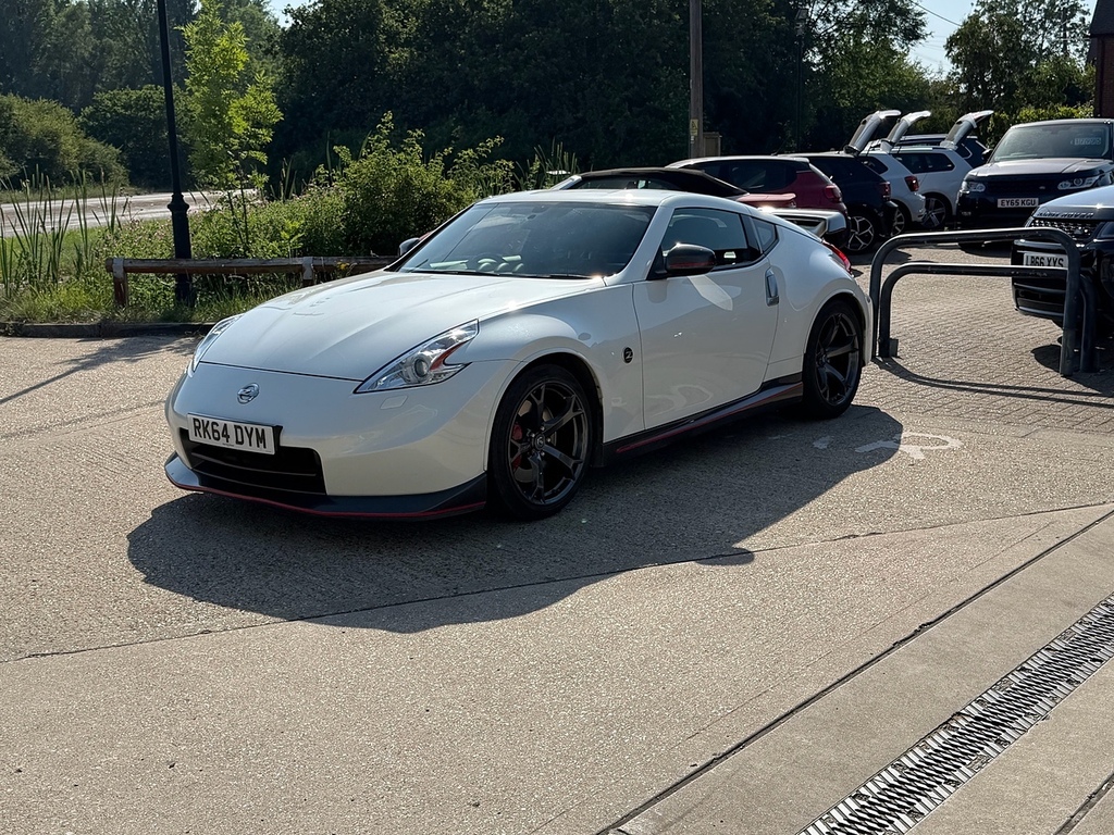 Nissan 370Z 3.7 V6 Nismo Coupe Euro 5 344 P White #2