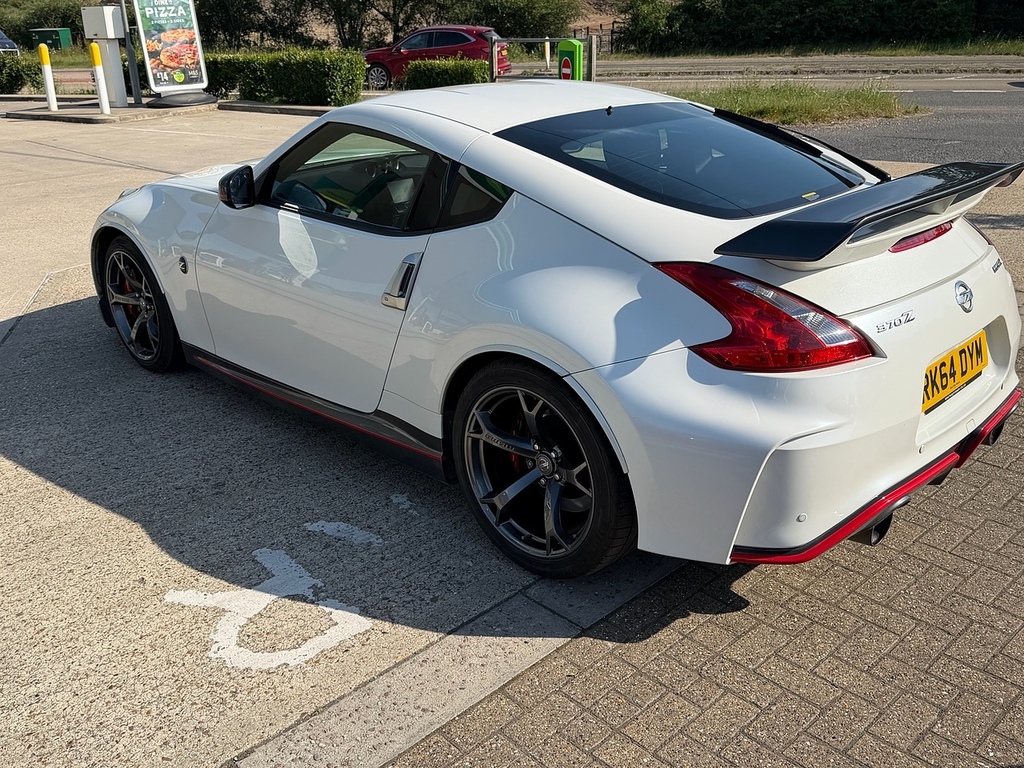 Nissan 370Z 3.7 V6 Nismo Coupe Euro 5 344 P White #6