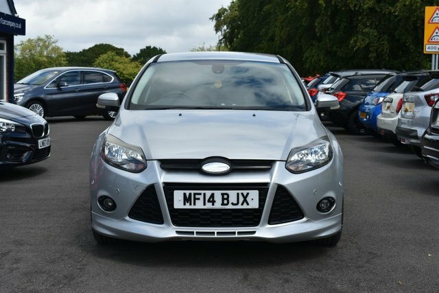 Ford Focus Ecoboost Zetec S Hatchback MF14BJX Silver #2