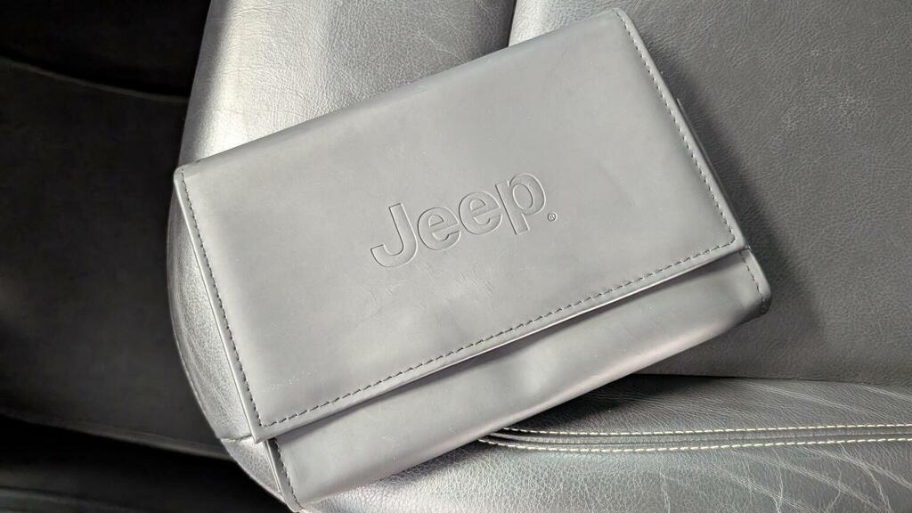 Jeep Renegade Longitude White #50