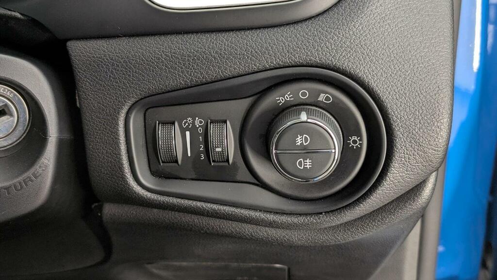 Jeep Renegade Longitude White #41