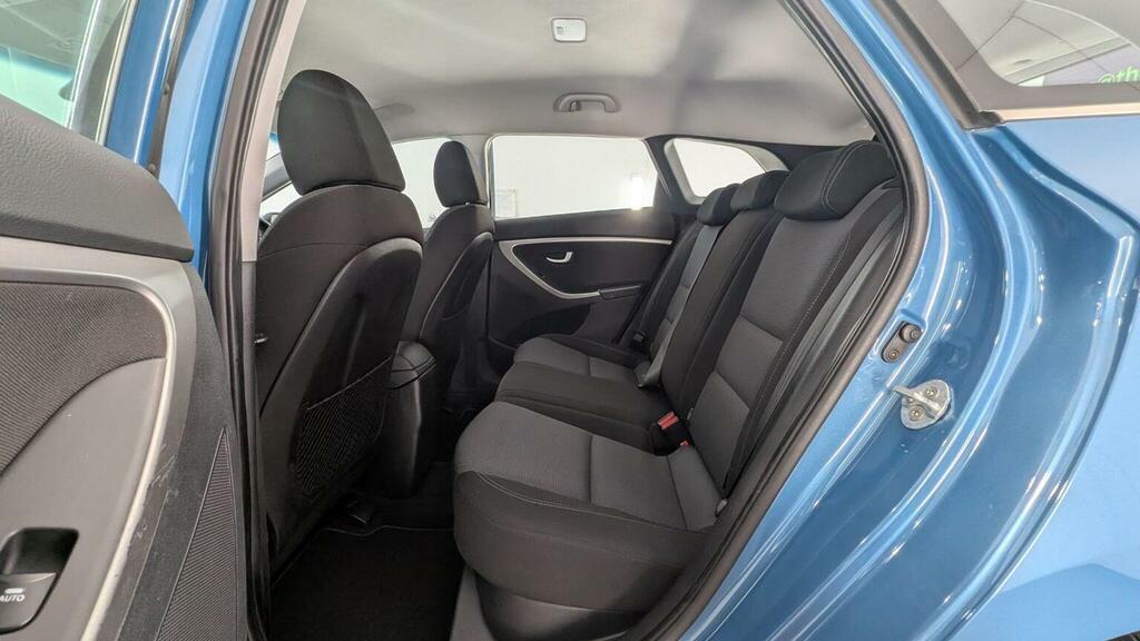 Hyundai I30  White #32