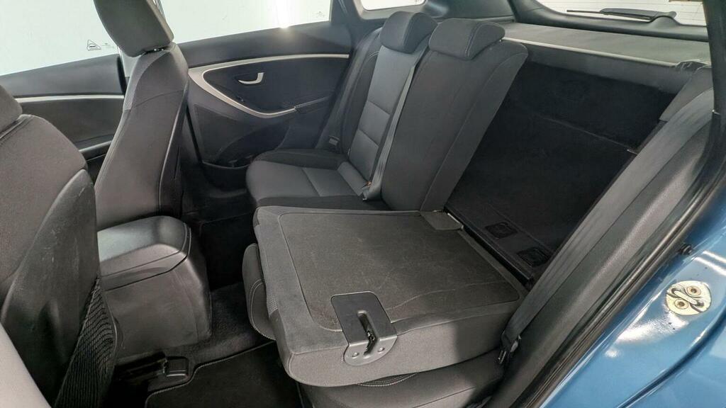 Hyundai I30  White #33