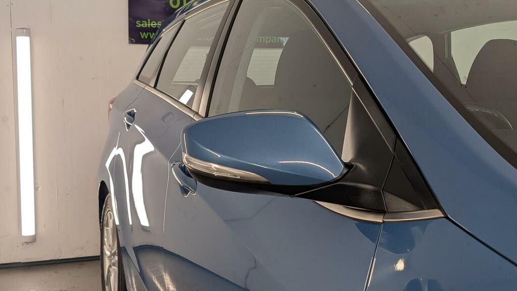 Hyundai I30  White #66