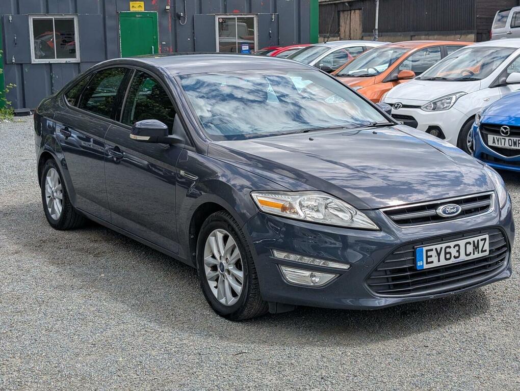 Ford Mondeo  Green #14