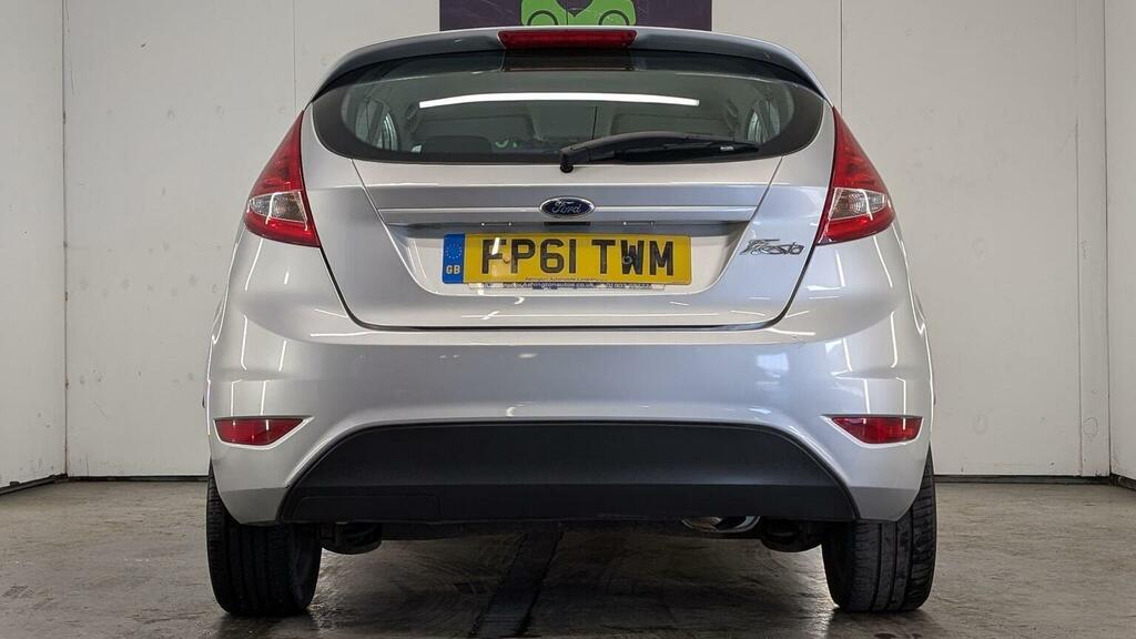 Ford Fiesta 1.4 Zetec 16V 96 Bhp White #58