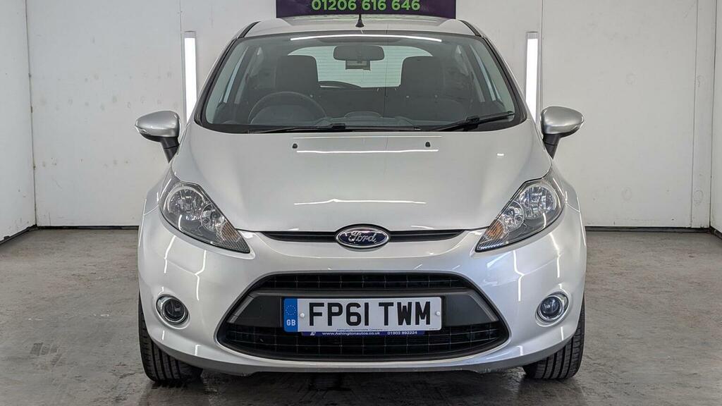 Ford Fiesta 1.4 Zetec 16V 96 Bhp White #14
