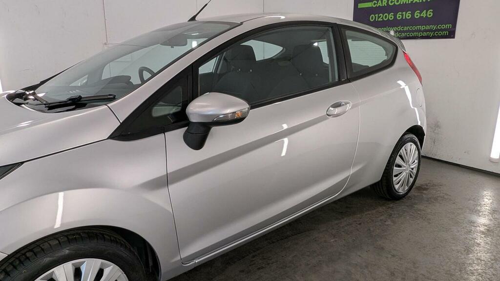 Ford Fiesta 1.4 Zetec 16V 96 Bhp White #7
