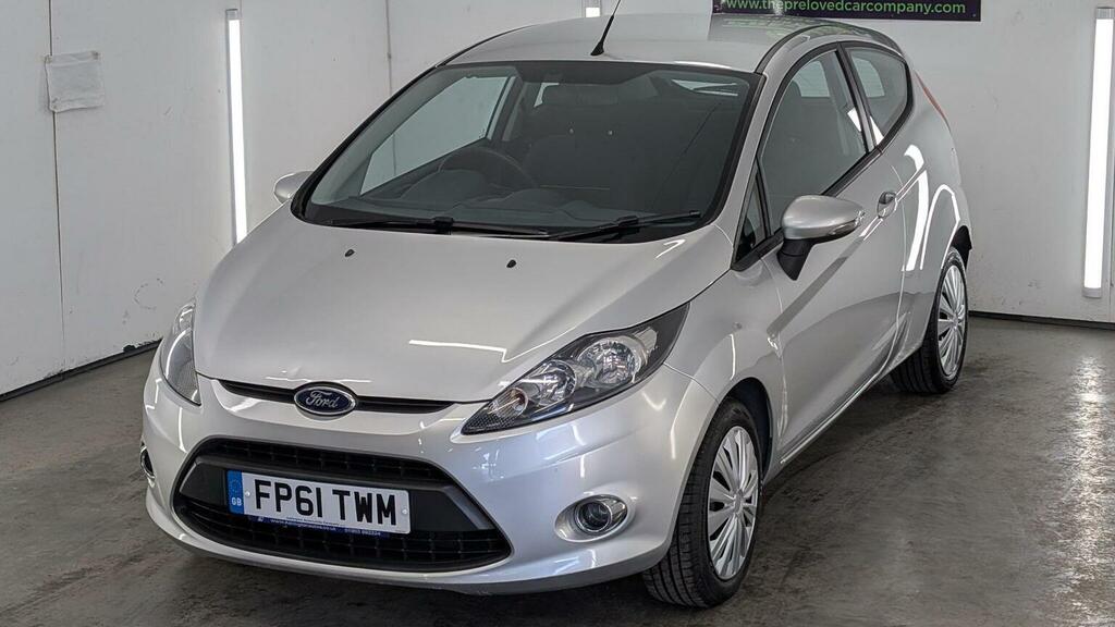 Ford Fiesta 1.4 Zetec 16V 96 Bhp White #8
