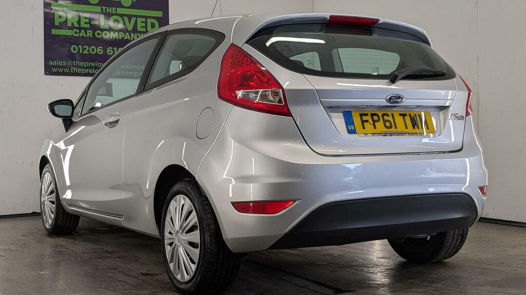 Ford Fiesta 1.4 Zetec 16V 96 Bhp White #62