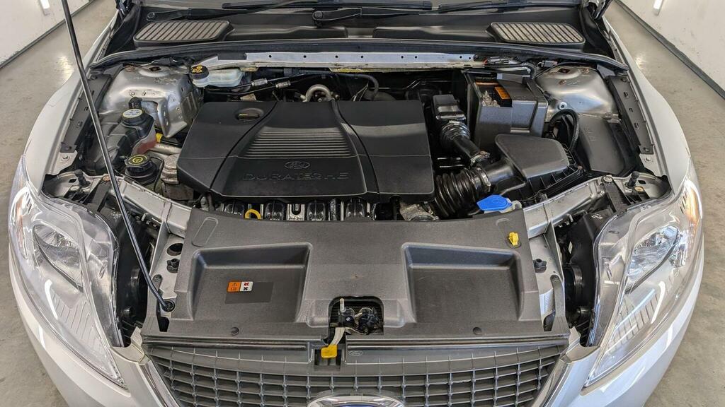 Ford Mondeo Mondeo Titanium Brown #54