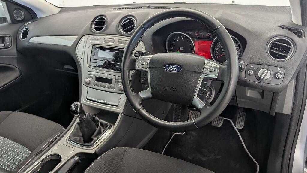 Ford Mondeo Mondeo Titanium Brown #86