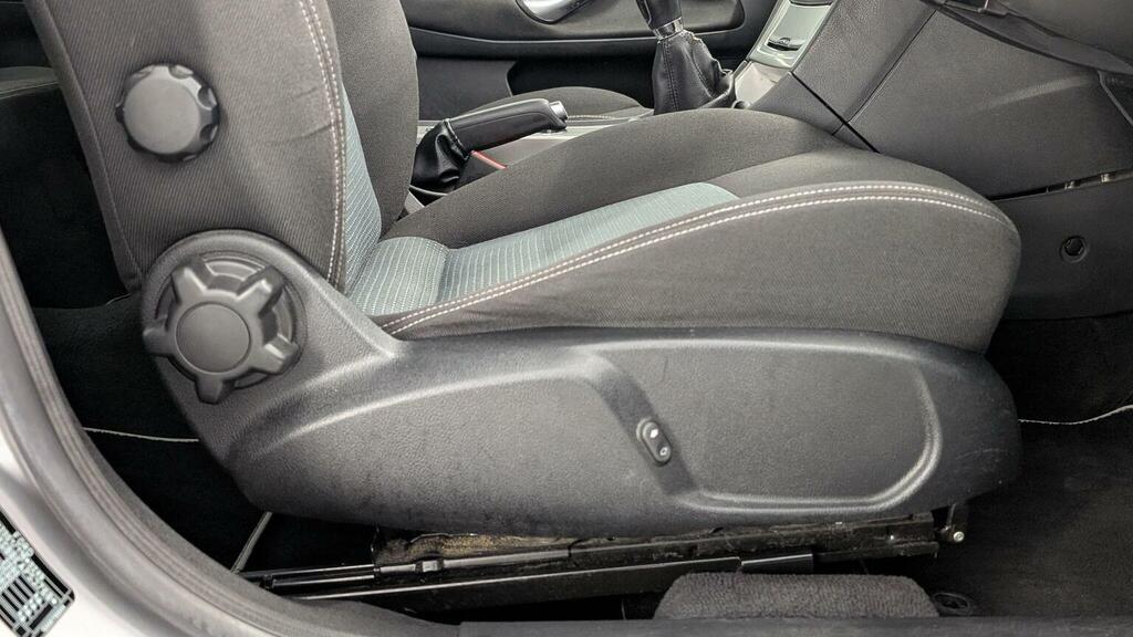 Ford Mondeo Mondeo Titanium Brown #71