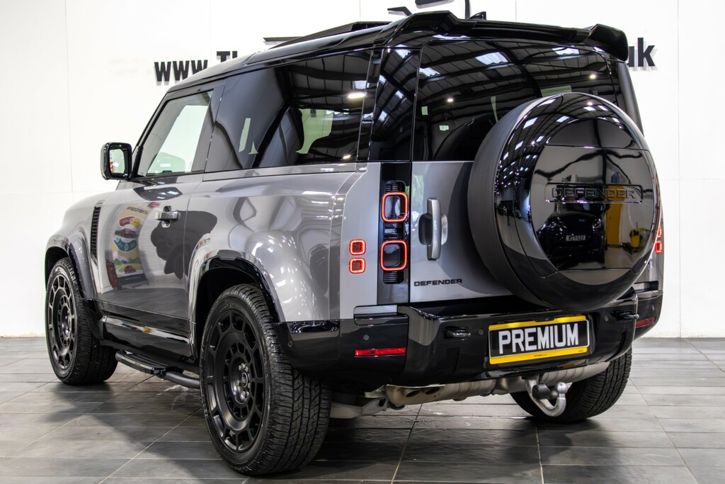Land Rover Defender 3.0 X-dynamic Hse 246 Bhp Black #68