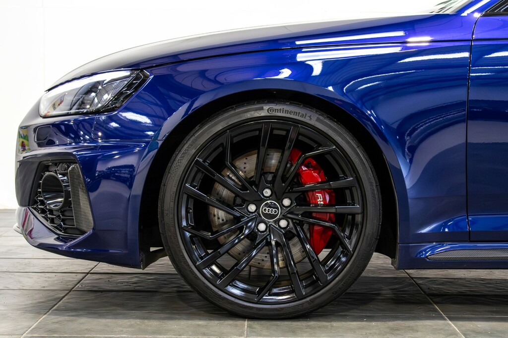 Audi RS4 Avant Estate Blue #2