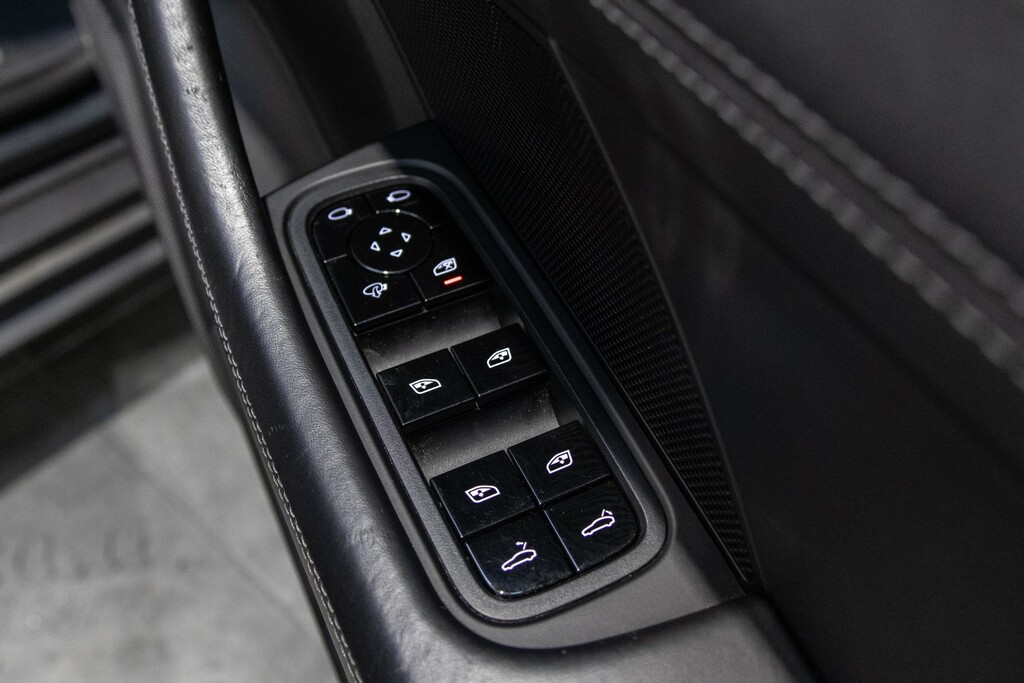Porsche Panamera Hatchback Black #42