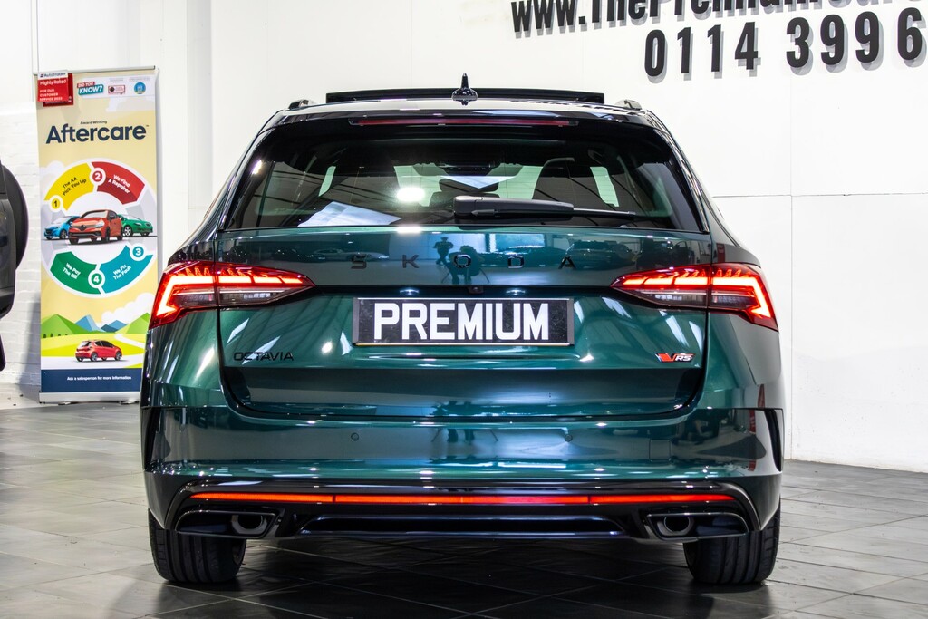 Skoda Octavia Vrs Tsi Dsg Green #3