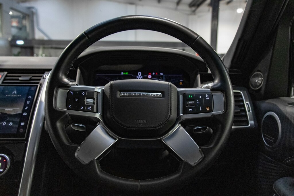 Land Rover Discovery 3.0 D300 R-dynamic Se Grey #16