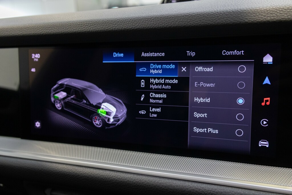 Porsche Cayenne Tiptronic S Black #35