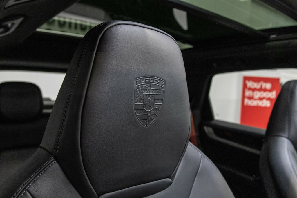 Porsche Cayenne Tiptronic S Black #19