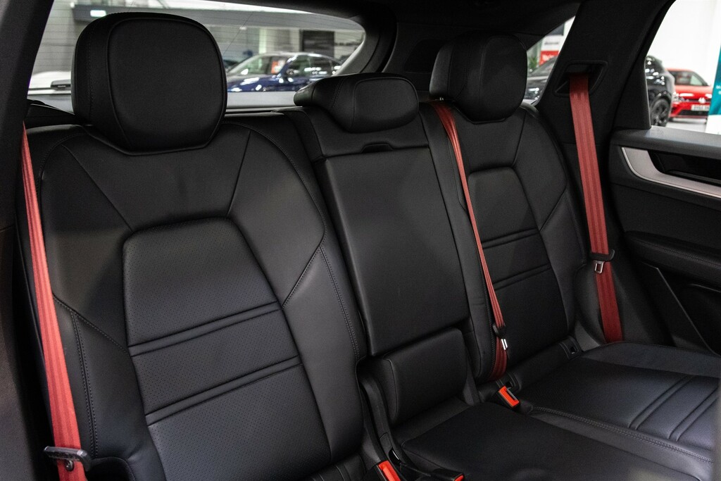 Porsche Cayenne Tiptronic S Black #59