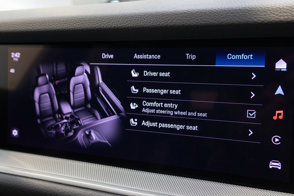 Porsche Cayenne Tiptronic S Black #42