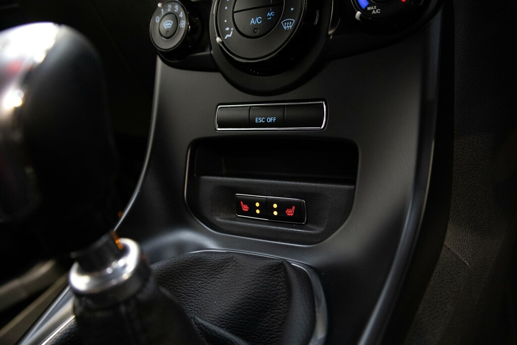 Ford Fiesta 1.0 Ecoboost Zetec Silver #5