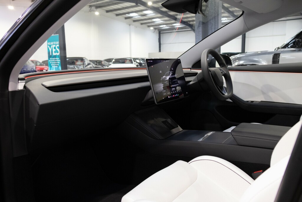 Tesla Model 3 Saloon Rwd 208 Ps White #10