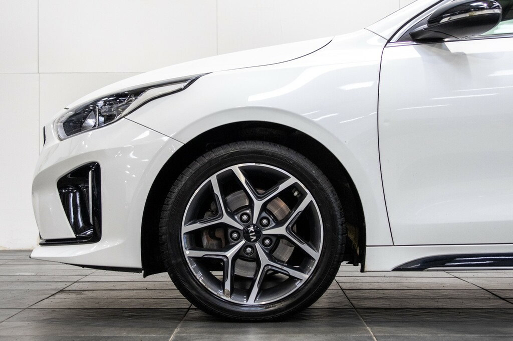 Kia Proceed Crdi Gt-line Isg White #6