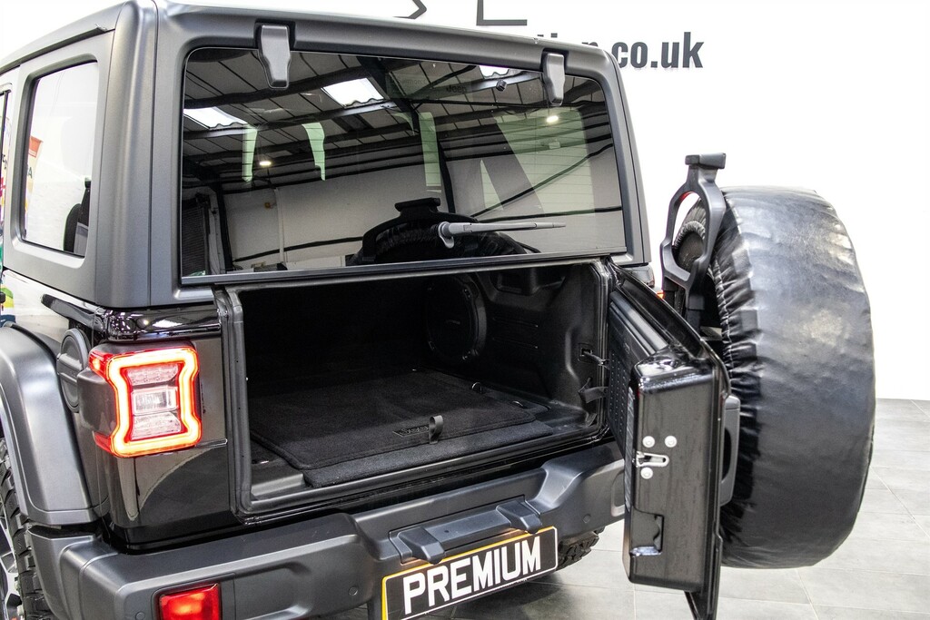 Jeep Wrangler Overland Unlimited Blue #14