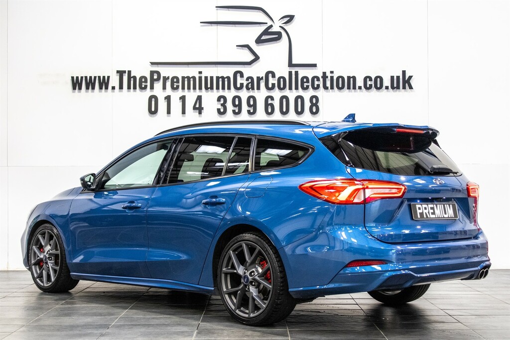 Ford Focus St-line X 1.0 125Ps Ecoboost Estate Red #6