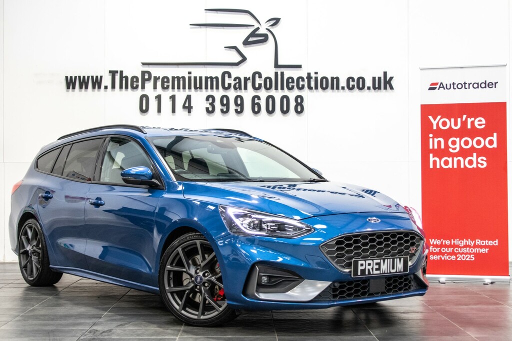 Ford Focus St-line X 1.0 125Ps Ecoboost Estate Red #3