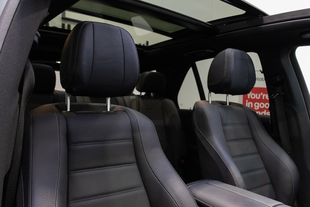Mercedes-Benz GLE Class 3L Amg Night Edition Grey #13