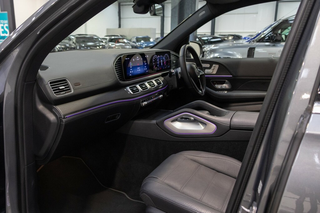 Mercedes-Benz GLE Class 3L Amg Night Edition Grey #12