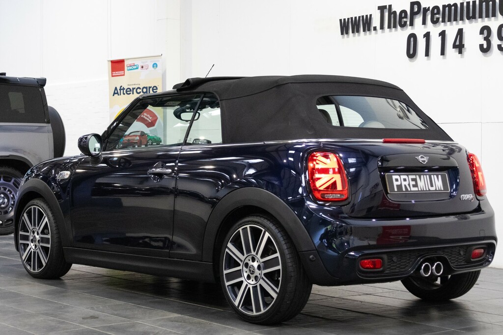 Mini Hatch Cooper S Exclusive Black #3
