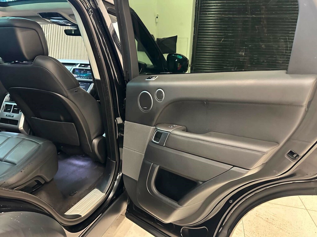 Land Rover Range Rover Sport 3.0 D300 Hse Silver Black #23
