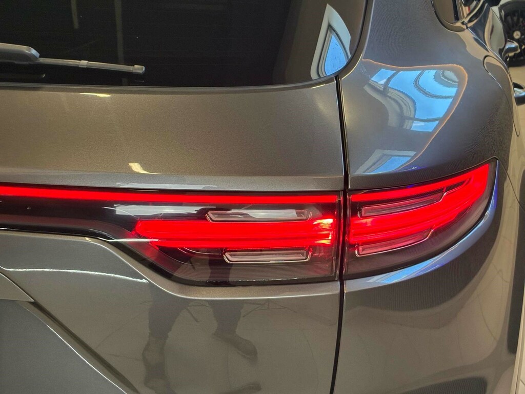 Porsche Cayenne V6 Automatic White #50
