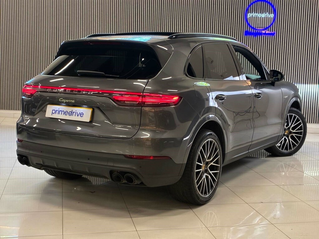 Porsche Cayenne V6 Automatic White #12