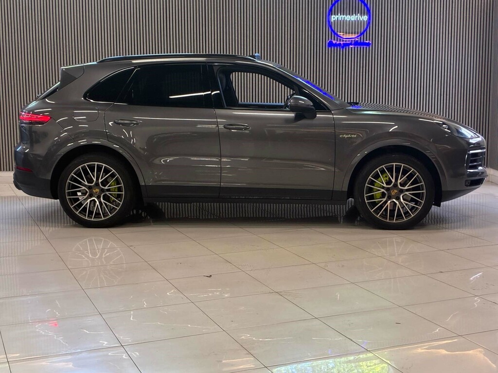 Porsche Cayenne V6 Automatic White #11