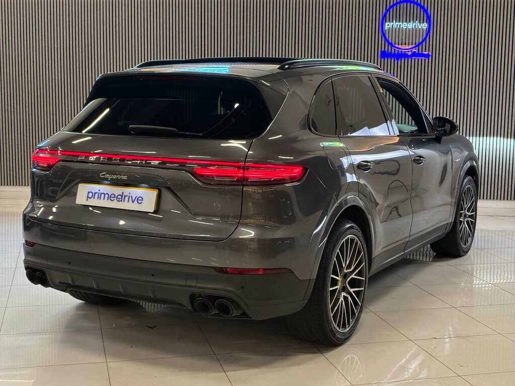 Porsche Cayenne V6 Automatic White #13