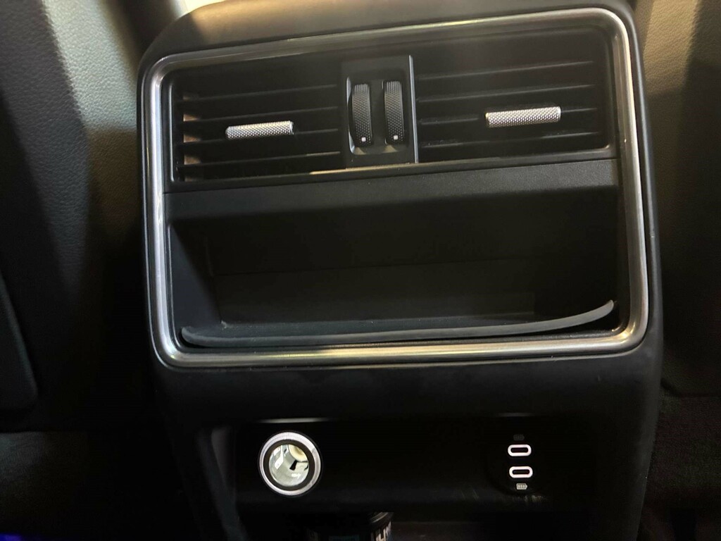 Porsche Cayenne V6 Automatic White #56