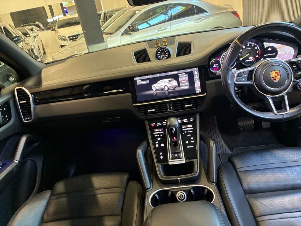 Porsche Cayenne V6 Automatic White #16