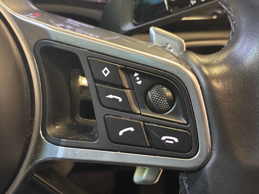 Porsche Cayenne V6 Automatic White #26