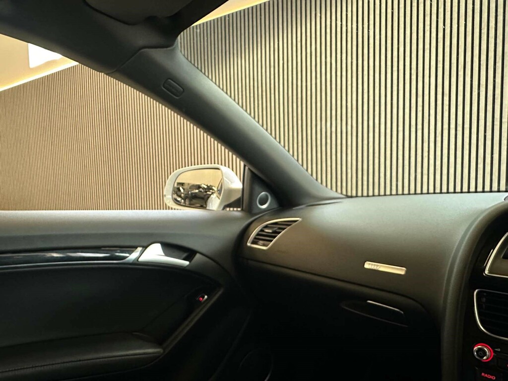 Audi A5 2.0 Tdi S Line Black Edition White #10