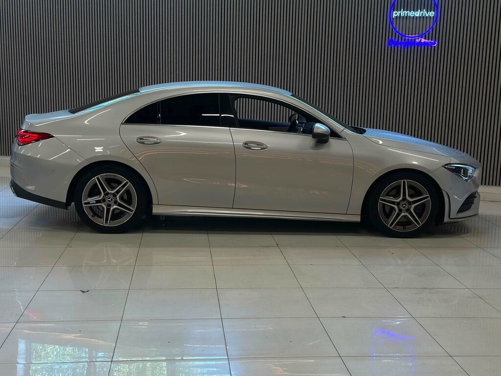 Mercedes-Benz CLA Class Cla 180 Amg Line Coupe White #10