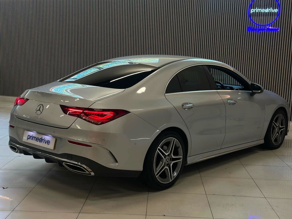 Mercedes-Benz CLA Class Cla 180 Amg Line Coupe White #11