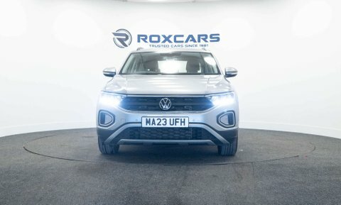 Volkswagen T-Roc Suv MA23UFH Silver #2