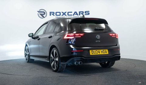 Volkswagen Golf Hatchback DU24HDA Black #5