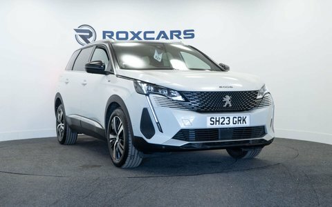 Peugeot 5008 Suv White